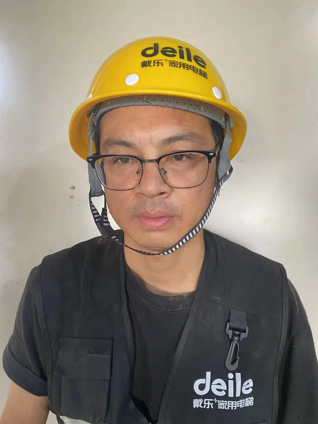 朱工·安装工程师·8年